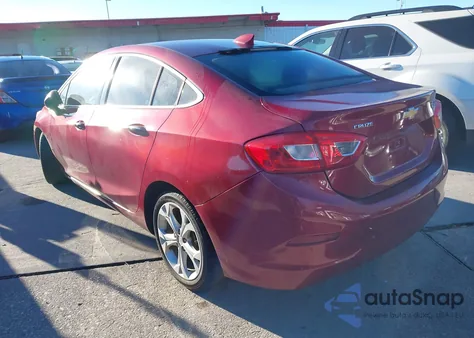 2017 Chevrolet Cruze Premier Auto z USA, uszkodzony, nr VIN 1G1BF5SM8H7226979